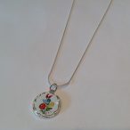   EZÜST – Kalocsai Nyaklánc kicsi medállal – Liliom paprikával